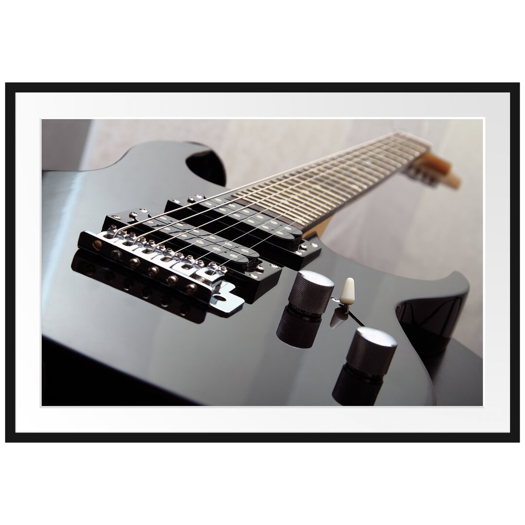 Gerahmtes Poster Black Guitar