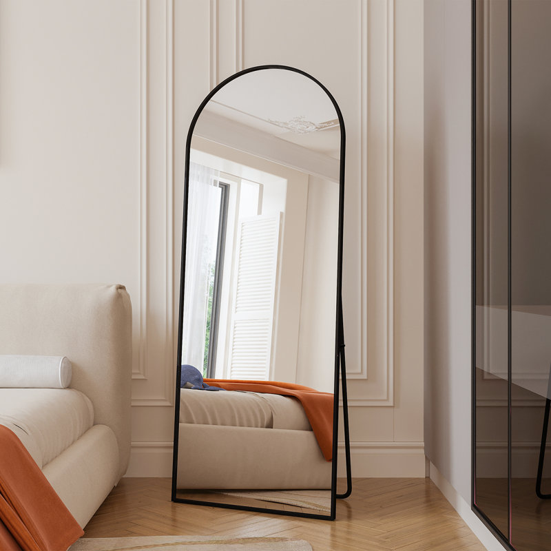 Metal Curved Mirror, Black