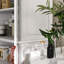 Rangement de salle à manger 72,5 po - Armoire blanche avec 4 portes et tablettes réglables pour garde-manger