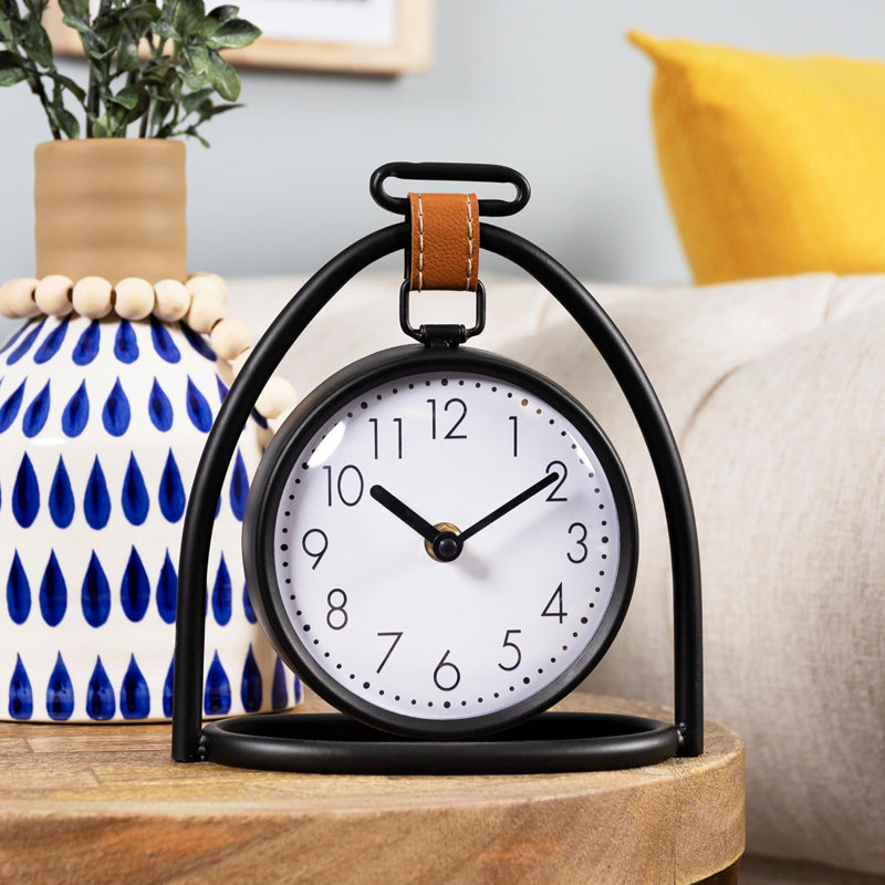 Horloge de table en métal noir