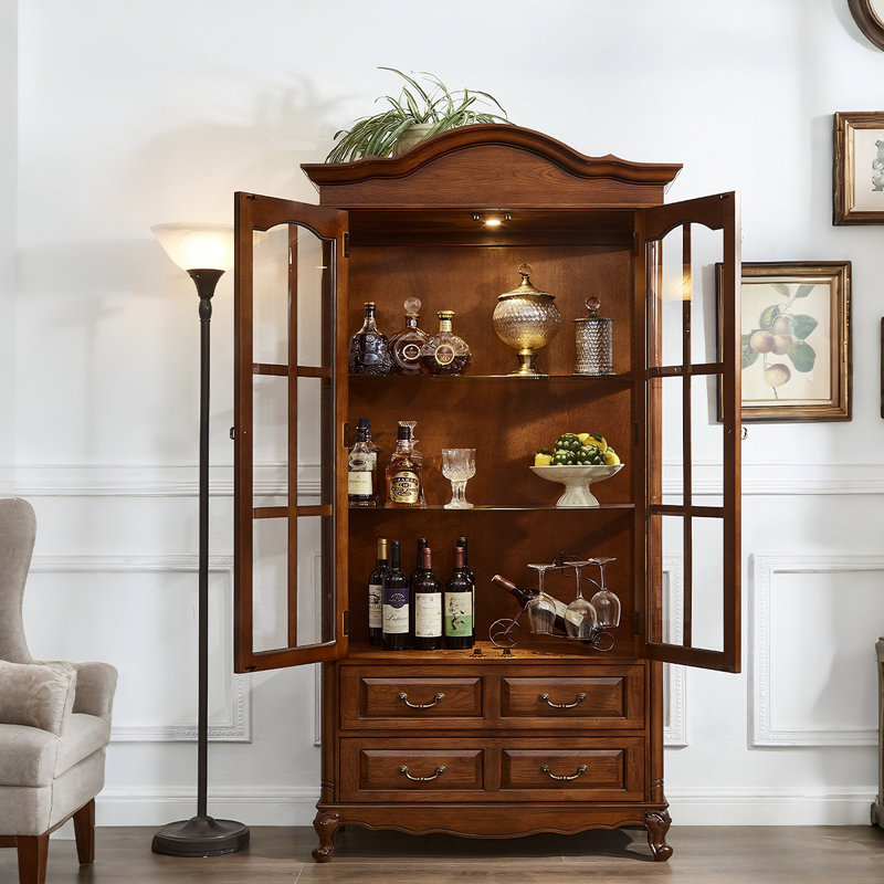 Armoire à vin de style américain