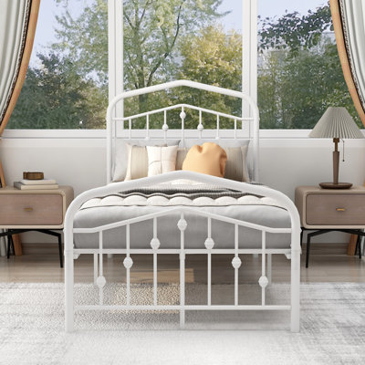 Wagar Metal Slat Bed