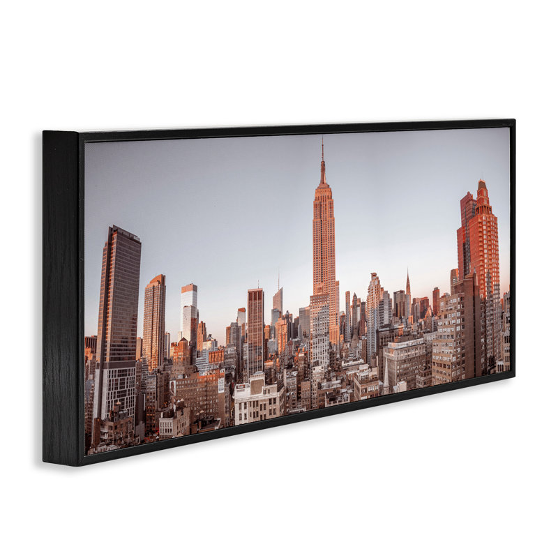 New Day New York City, estampe numérique, design par Assaf Frank, H 10 po x l 24 po, Giclée encadrée noir minuit