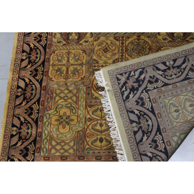 Tapis doré en laine noué à la main 8 pi x 10 pi Caitlain Southwestern