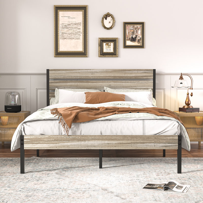 Base de lit pleine grandeur en métal avec tête et pied de lit en bois Alicia, lit plateforme rustique industriel avec support en acier robuste, aucun sommier requis, rangement sous le lit, sommier anti-bruit, gris ardoise