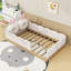 Lit plateforme simple tapissier avec coussins-778274229