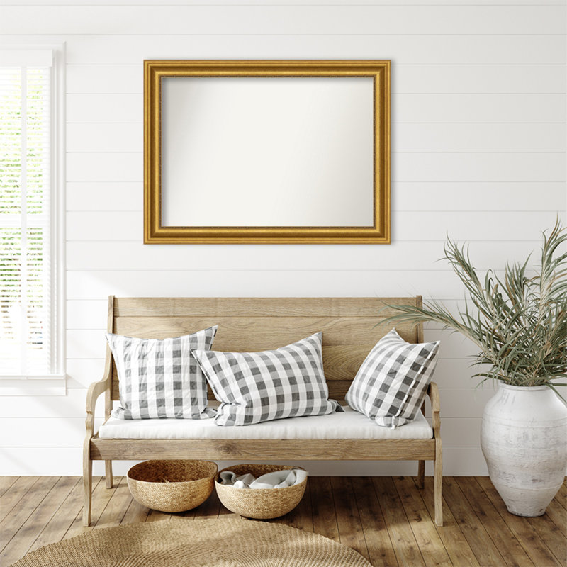 Miroir de salle de bain Jashawna, 32,75 po x 43,75 po, Doré