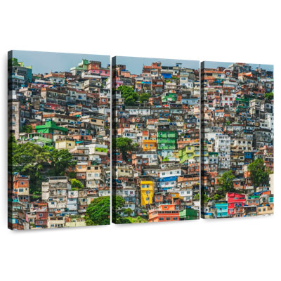 Lilie Rocinha Favela