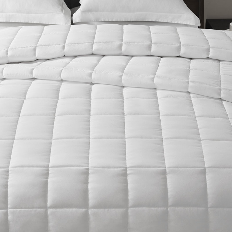 White Brushed Essential King Blanket