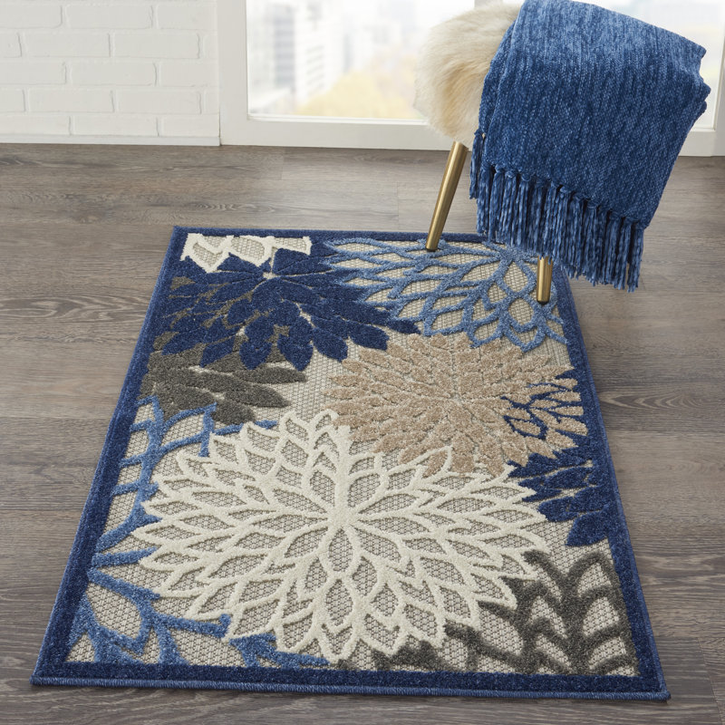 Abela Floral Indoor Rug, Rectangle 2'8" x 4'