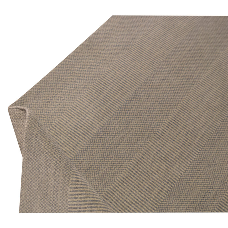 Tapis brun noué à la main de haute qualité