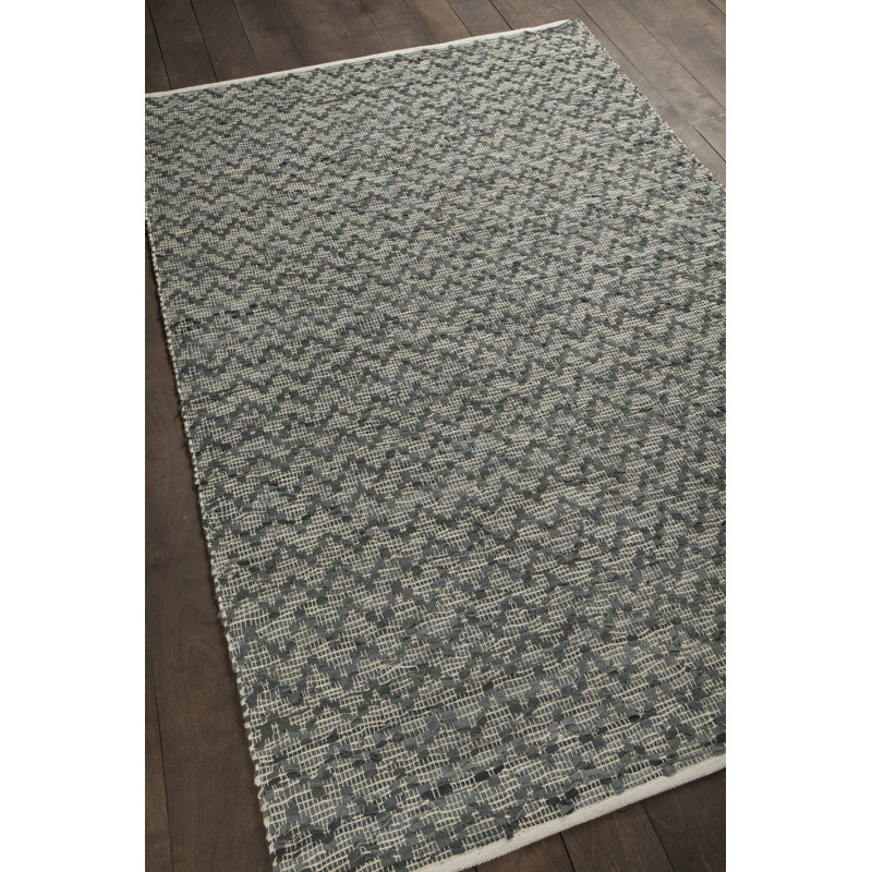 Tapis à chevrons gris, 7 pi 9 po X 10 pi 6 po
