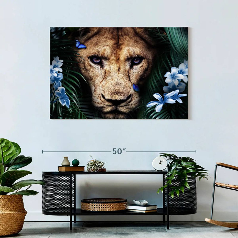 Tropical Lioness, 30" H x 45" W