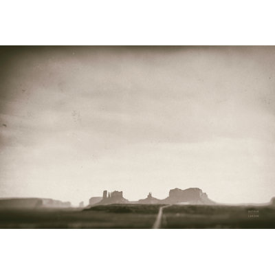 «Timeless Monument Valley no Signature» par Nathan Larson