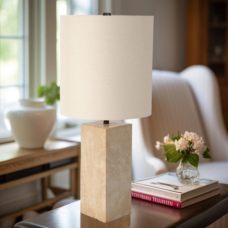 Lampe de table en métal 24 po