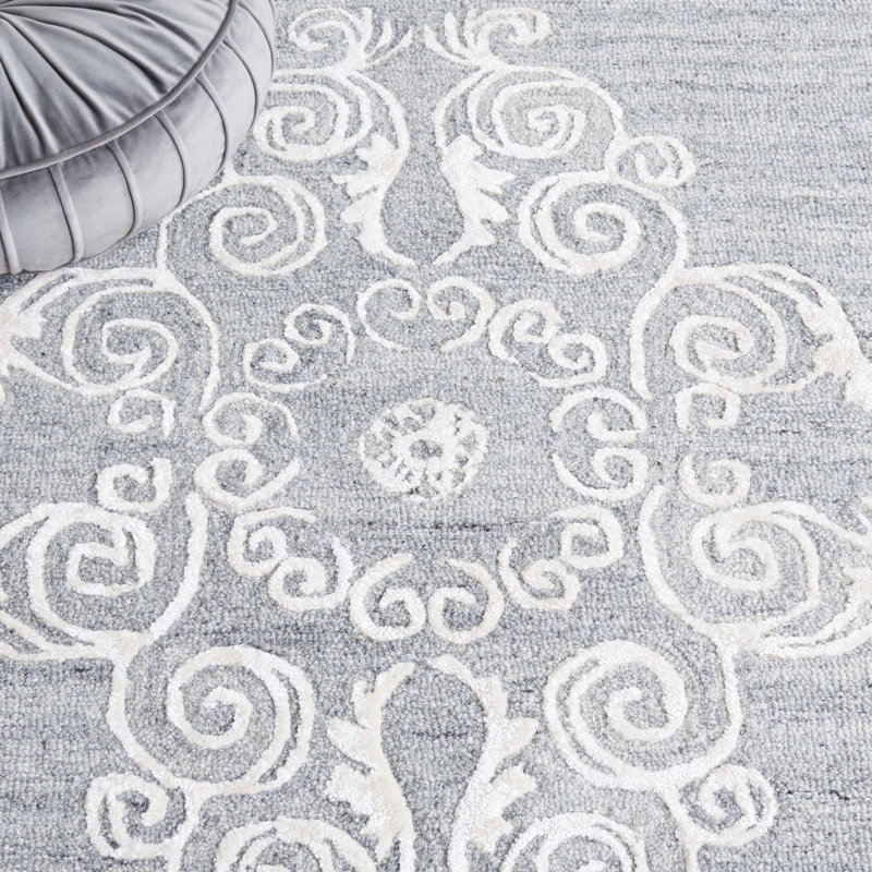 Southaven Hand Tufted Wool Viscose Cotton with Latex Oriental Rug in Gray/Ivory, Rectangle 8' x 10'