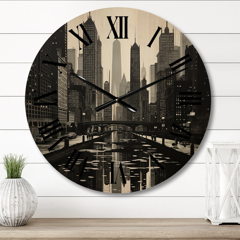 Horloge murale Wathen, Moyenne