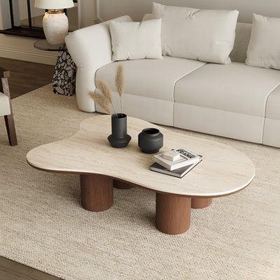 Table basse moderne en bois de 48 po avec plateau en pierre frittée beige, pieds en bois massif et centre de table facile à assembler pour le salon