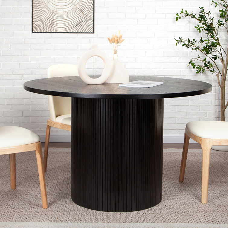 Saeko Round Dining Table, Oiled Wood & Oak legs