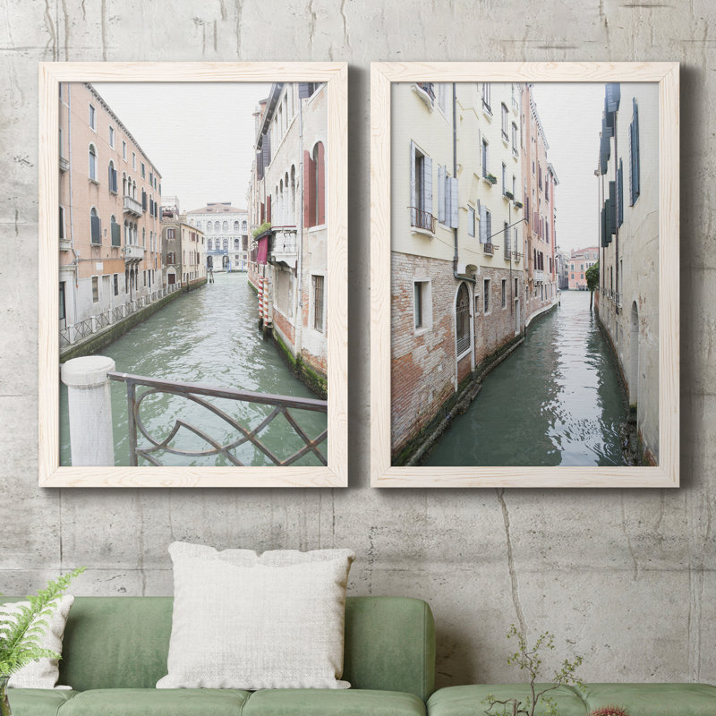 Venice Canal I - ensemble de 2 photos sur toile tendues, Encadrement beige, H 37,5 po x l 55 po x P 1,5 po