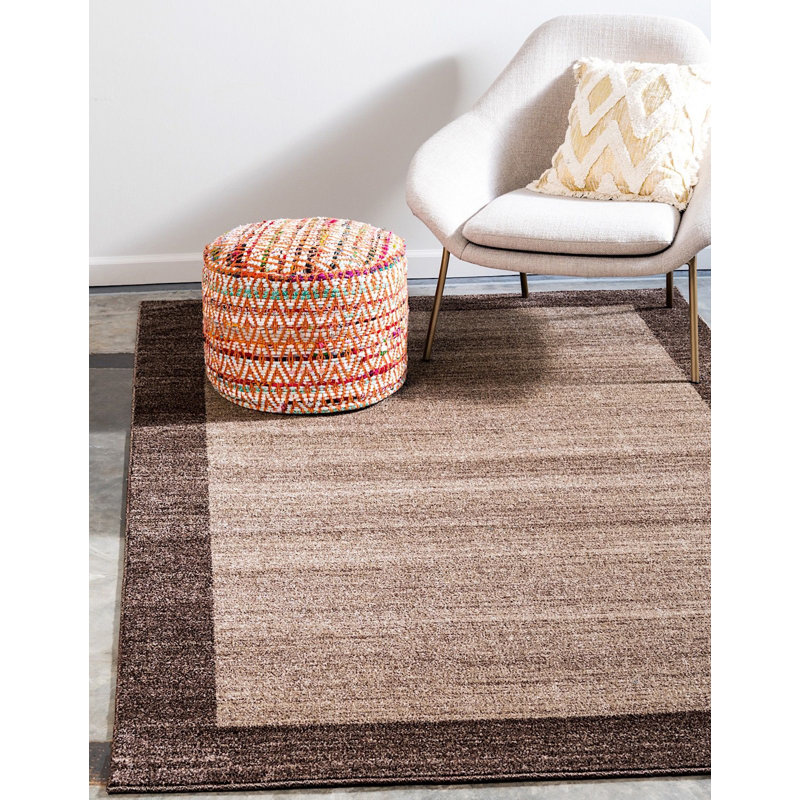 Tapis géométrique brun clair Desdemona, Rectangle 8 p x 11 pi 4 po