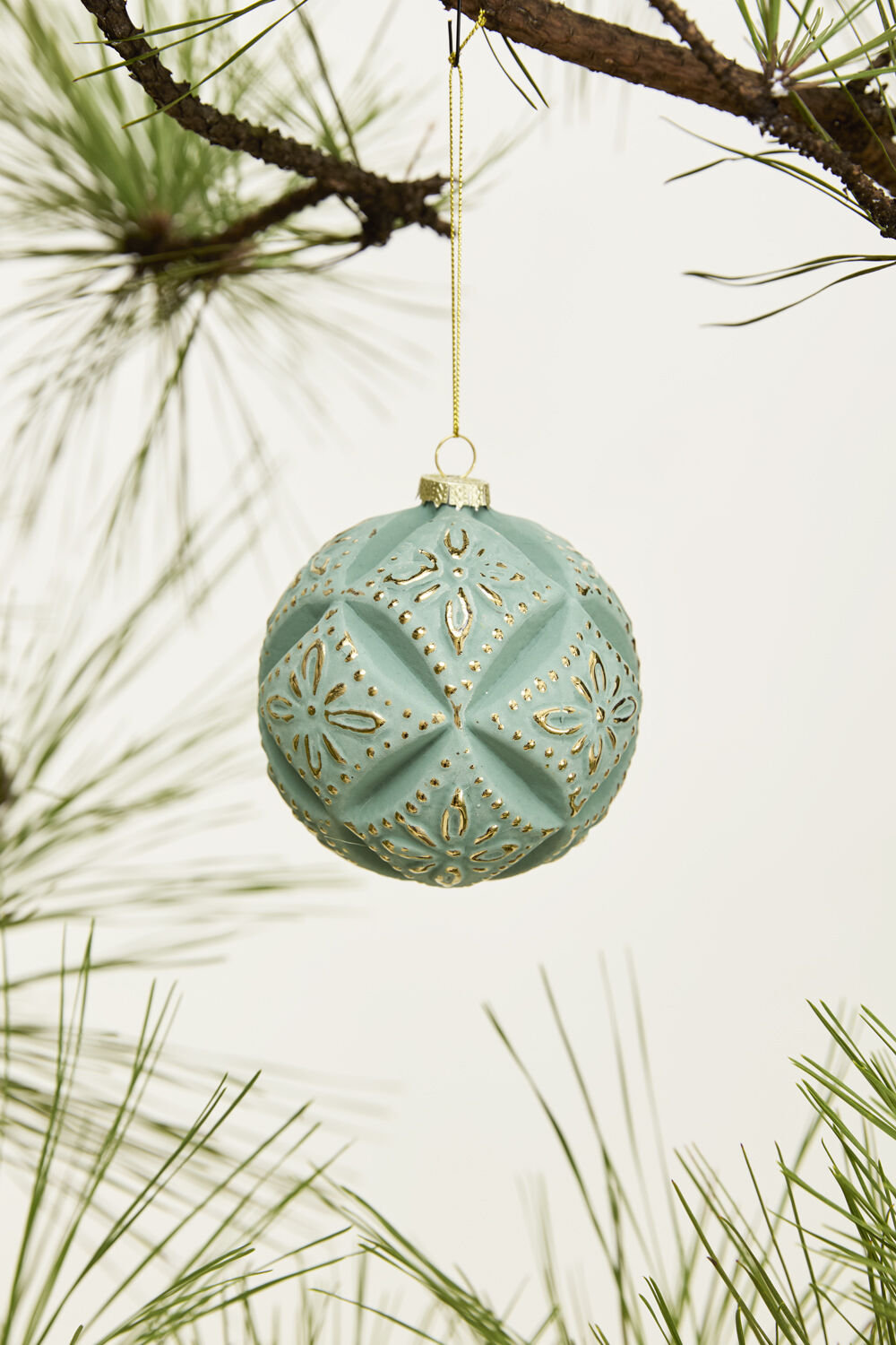 Embossed Ornament 4", Light Blue