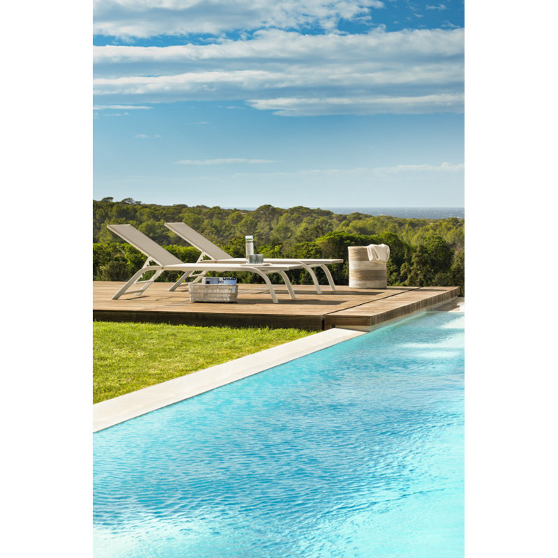 PANAREA Outdoor Chaise Lounge