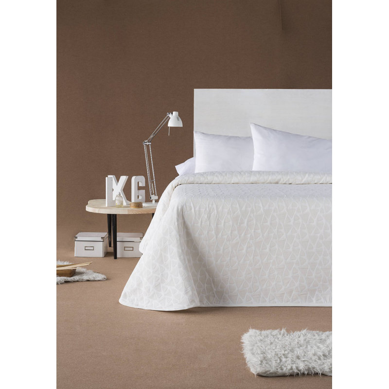 Ecru Bedspread, 250 x 270 cm