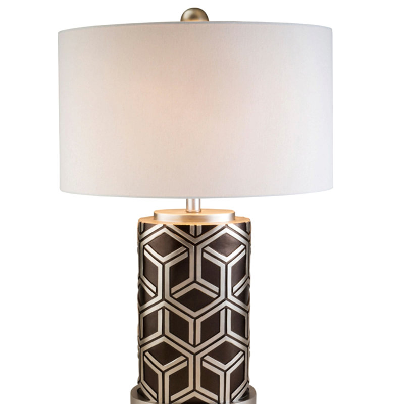 Grande lampe de table 29,5 "en polyrésine tissée châtaignier