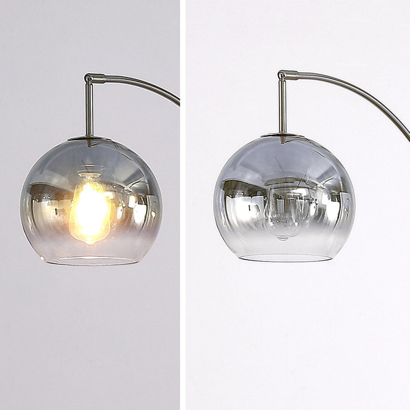 Lampe sur pied arquée à DEL 84 po Eddo, Nickel brossé, Chrome