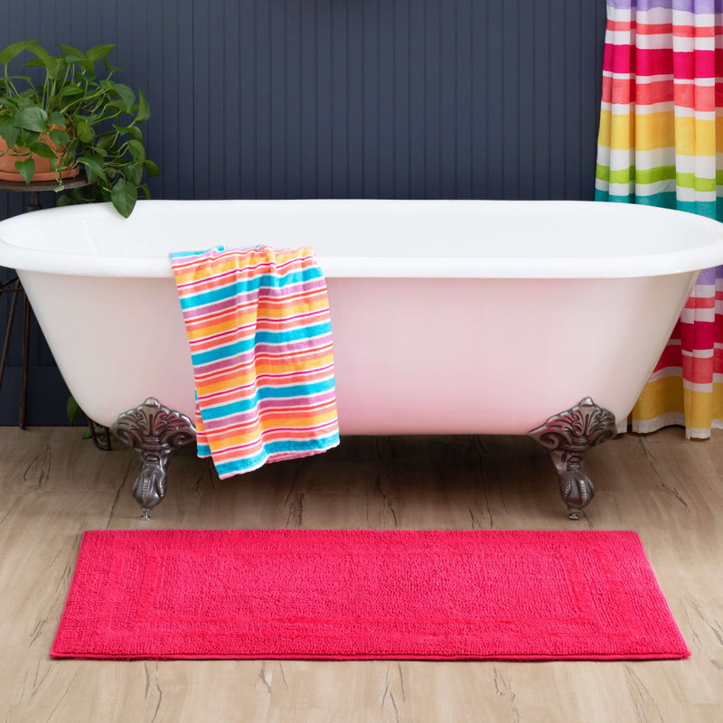 Tapis de bain lavable à la machine Kail, Fiesta rose, L 27 po x L 45 po