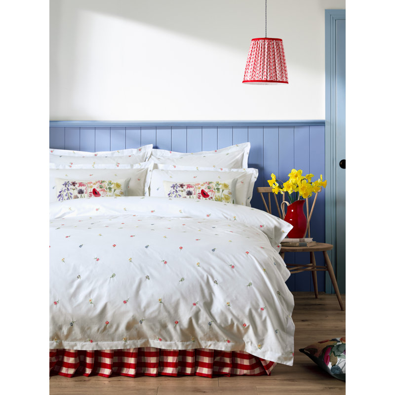 Daisy Embroidery Multi 200 Thread Count Bedset, Super King Bed (260 x 220 cm)