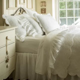 Sophie White Cotton Scalloped Quilt