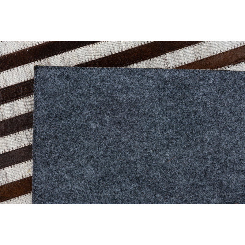 Nivens Brown Rug