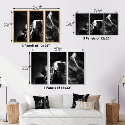 «Black and White Antelope Canyon», photographie sur toile flottante 3 pièces