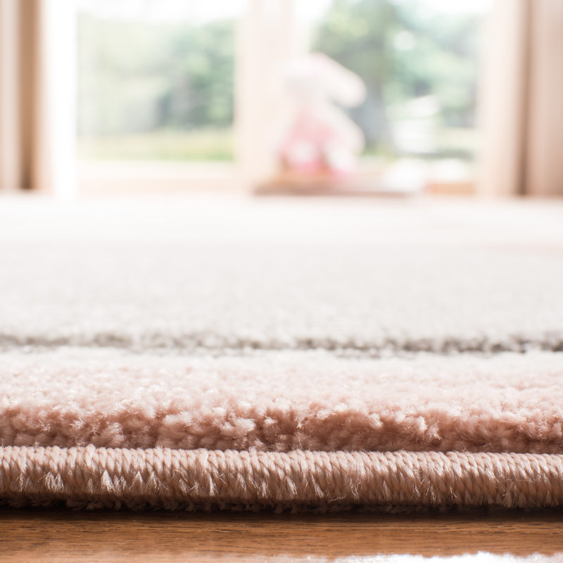 Tapis rose à imprimé animalier Glantz, Rond 5 pi 3 po