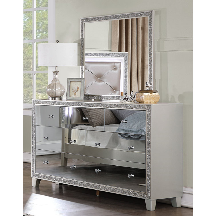 Commode 7 tiroirs l 63 po