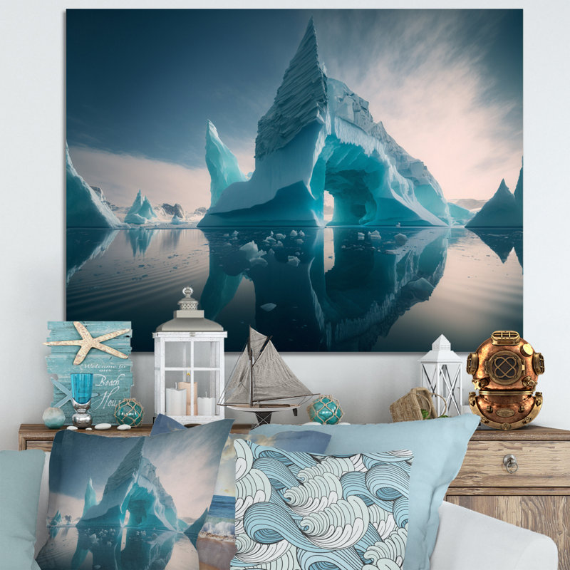 Décoration murale côtière en métal, H 12 po x l 20 po x P 1 po, Flottant majestueux Iceberg nord-américain II