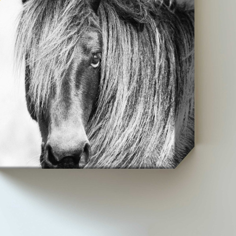 Glamour Gaze par Wink Gaines - Impression sur toile, 30" H x 20" W, Wrapped Canvas, Does Not Apply