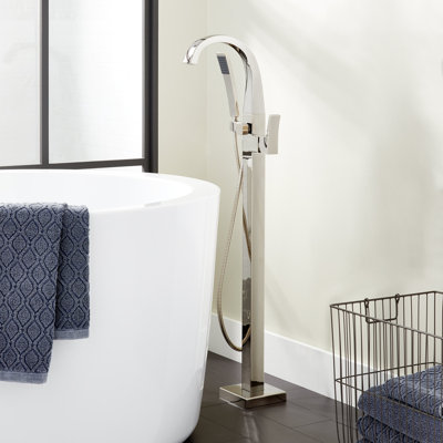 Vilamonte Freestanding Tub Filler - Without Rough-In Valve