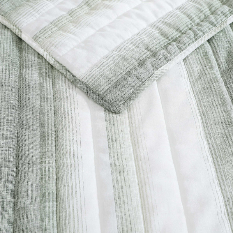 Quilt, King Quilt + 2 King Shams, Green Striped