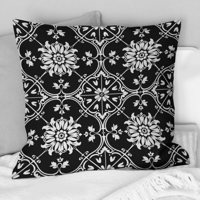 Imprimé mosaïque noir et blanc II - Coussin traditionnel
