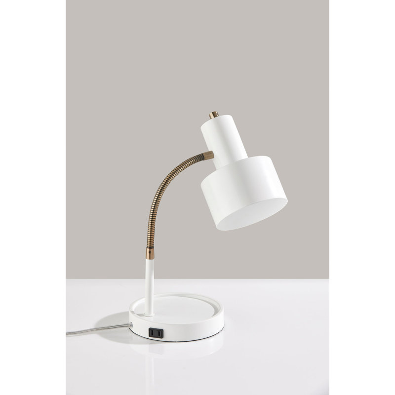 Hyrmet Metal USB Desk Lamp
