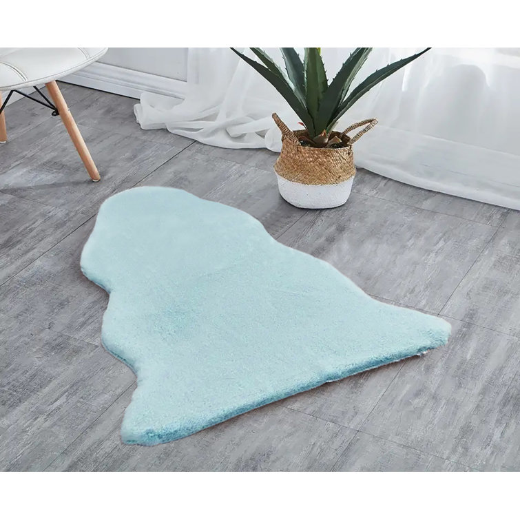 Icilia Faux Fur Washable Indoor Rug