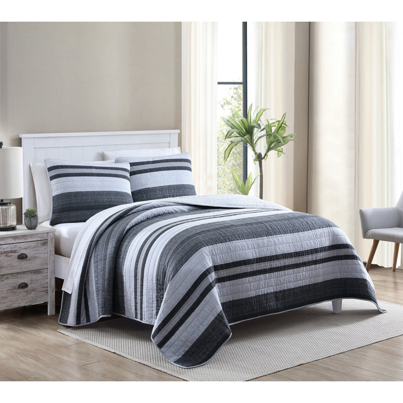 Nautica Ardmoore Cotton Reversible Grey Quilt Set, Full/Queen Quilt + 2 Standard Shams