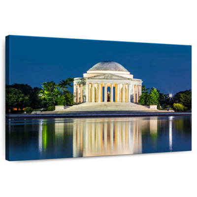 Lilie The Jefferson Memorial