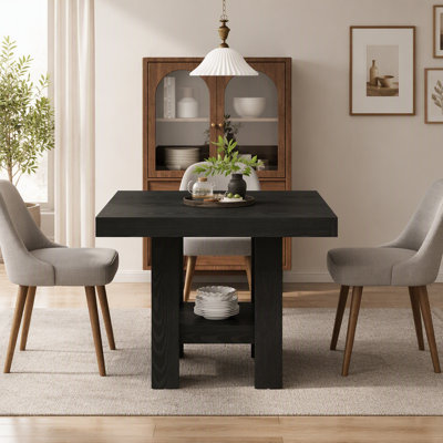 Table de cuisine carrée de 80 cm avec tablette de rangement pour 4 personnes, fini noyer, idéale pour les petits espaces et les cuisines compactes.