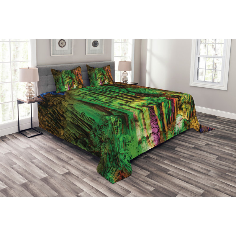 No Pattern Bedspread with Pillow Shams, 220 x 264 cm