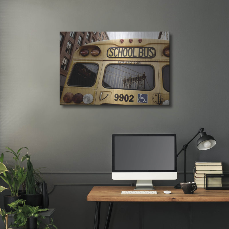 «NYC School Bus» par Nina Paponcek, H 24 po x l 36 po