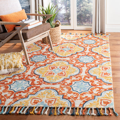 Tapis floral en laine touffeté à la main Vahakn